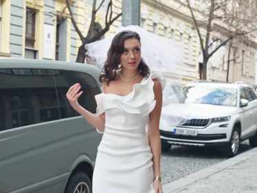 České porno – nevěsta u kadeřníka si to stihne i rozdat!
