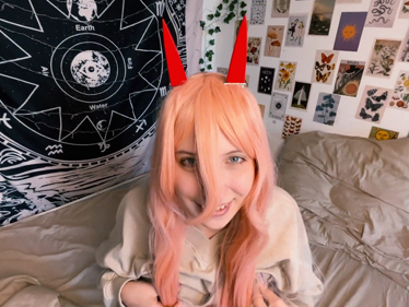 Holčičí ďáblik chce ostře souložit, přítel nemá námitky!